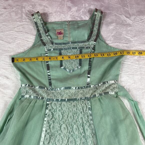 Vintage Green Lace Maxi Dress - Picture 6 of 13